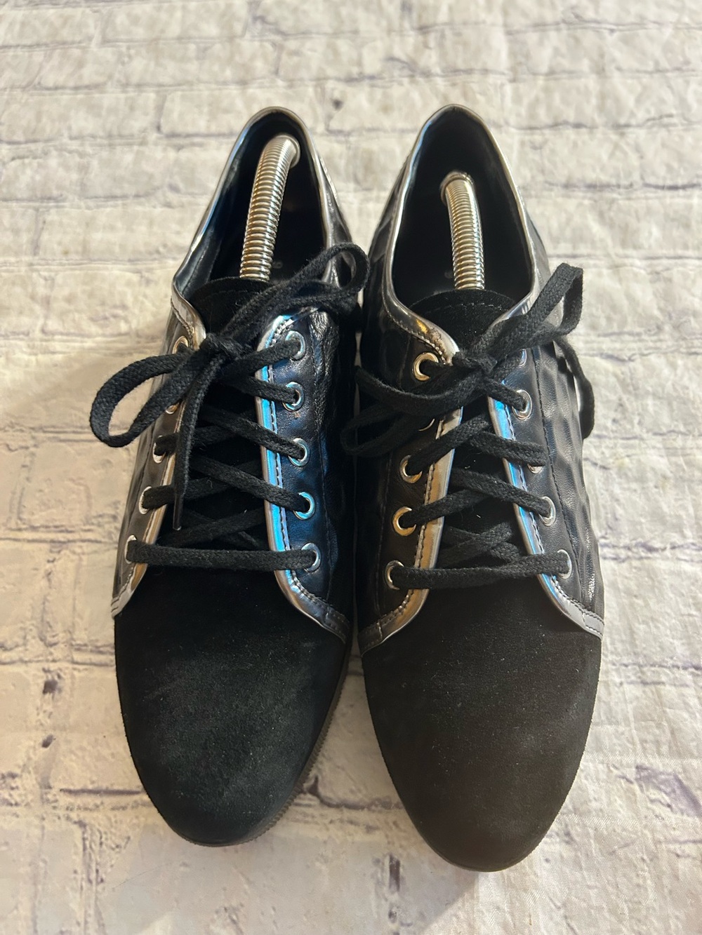 AQUATALIA ADIA BLACK SILVER PLATFORM SNEAKERS HONEYCOMB TEXTURED METALLIC TRIM 9